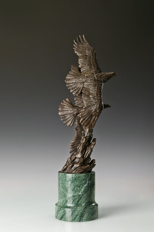 Hand-finished Solid Bronze twin eagles sculpture on green marble base, luxury leadership decor for CEO desks.
