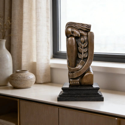 Handcrafted Modern Abstract Bronze Peace Sculpture–Female Metal Figurative Art Decor｜TPY-147