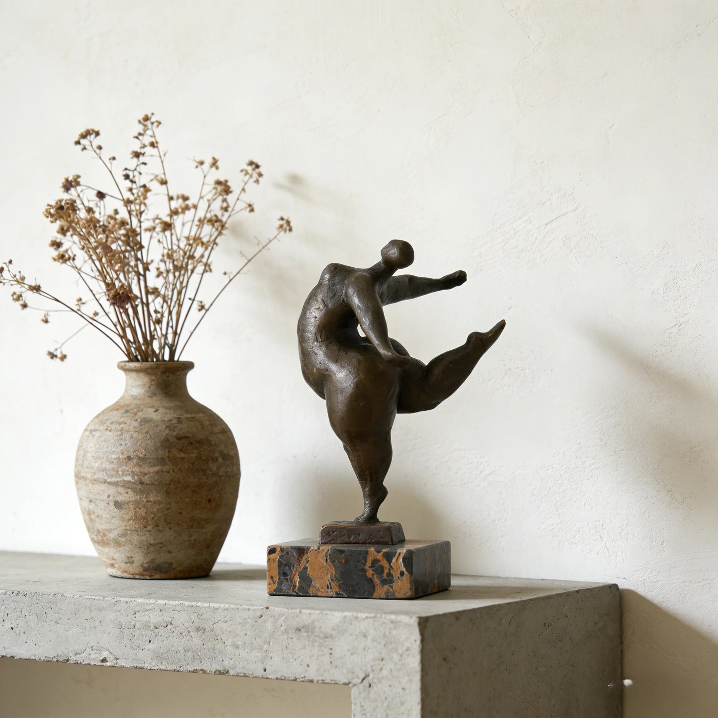 Abstract Dancing Figure Bronze Sculpture｜TPE-717